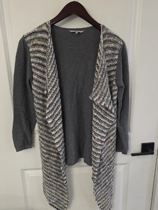 BKE Cardigan - Picture 1 of 7